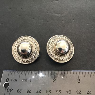 Sale Photo Thumbnail #118: Silvertone fashion, statement earrings. Please see attached photos.