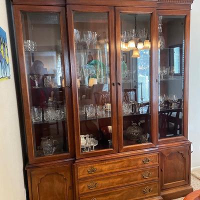 Hickory “The American Masterpiece” China cabinet ONLY