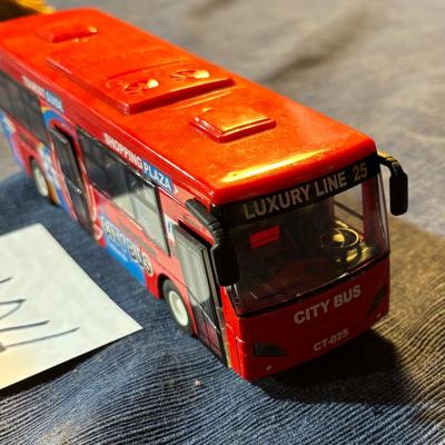 Die Cast City Bus