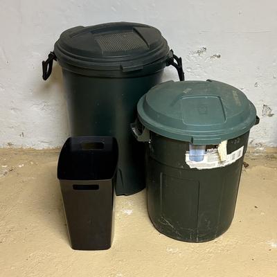 Rubbermaid, Hefty, & More Housekeeping Items (BS1-SF)