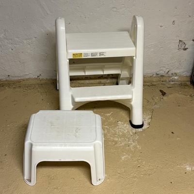 Rubbermaid, Hefty, & More Housekeeping Items (BS1-SF)