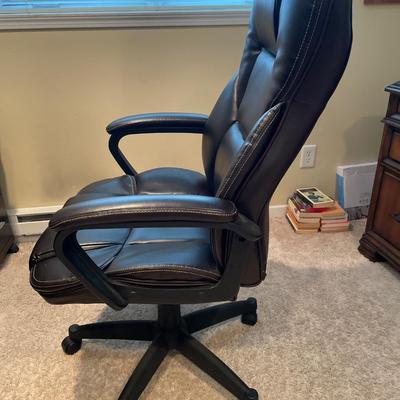 Tall padded desk chair