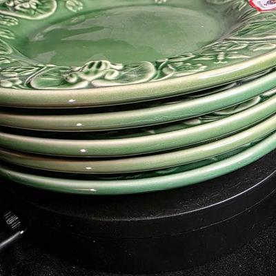 Vintage Bordallo Pinheiro Portugal Frog Lily Leaf Majolica Plates Set of 5 | Embossed Green Earthenware Salad Plates 8" |...