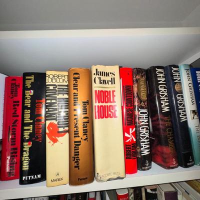 1065 Large LOT of Hardback Novels