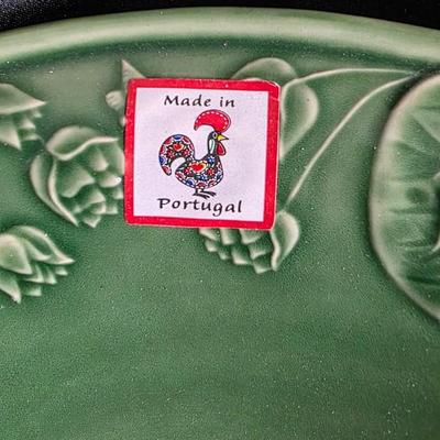 Vintage Bordallo Pinheiro Portugal Frog Lily Leaf Majolica Serving Bowl | Embossed Green Earthenware 11" Bowl | Pattern 010...