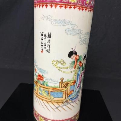 Qing Dynasty Antique Chinese Porcelain Famille Rose Vase