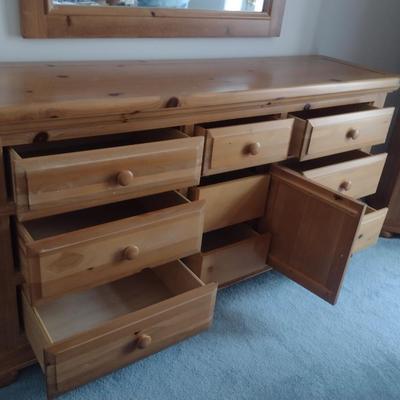 Broyhill Solid Pine Stretch Dresser