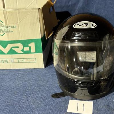 VR-1 XL Motorcycle Helmet