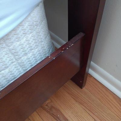 LOT 1: Art Deco Style Queen Sized Bedframe with Laura Ashley Bedding Set