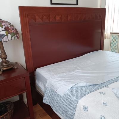 LOT 1: Art Deco Style Queen Sized Bedframe with Laura Ashley Bedding Set