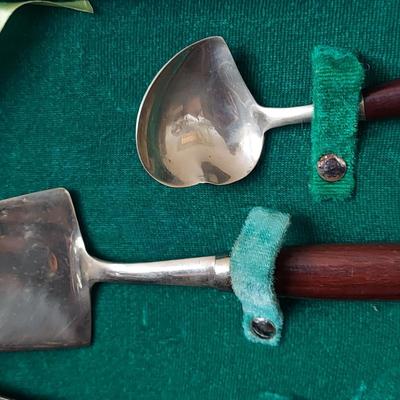 MCM Johnny Ubol Dessert Serving Set & More (DR-BBL)