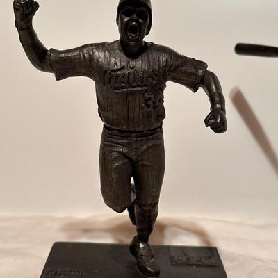 Sale Photo Thumbnail #350: Bronze look. Rod Carew, Kirby Puckett, Burt Blyleven, Jack Morris, and Jim Kaat. Bert Blyleven was not included in the main picture