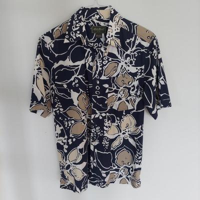 Hawaiian/Batik Print Shirts by Johari West, Territory Ahead & More (E-BBL)