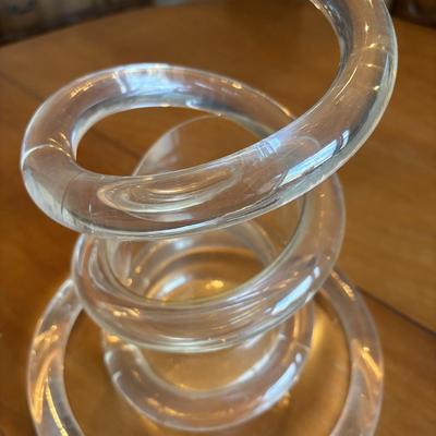 LOT 501: Vintage MCM Dorothy Thorpe Spiral Lucite Umbrella Stand
