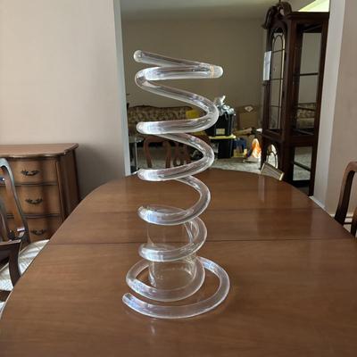 LOT 501: Vintage MCM Dorothy Thorpe Spiral Lucite Umbrella Stand