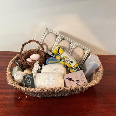 1026 LOT of Fine French Soap in a Baskert