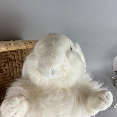 1031 Vintage Peter Rabbitt, Stuffed Bunny