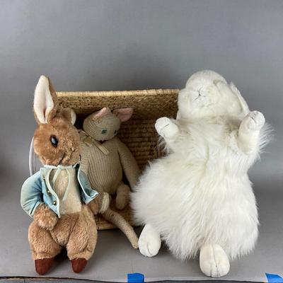 1031 Vintage Peter Rabbitt, Stuffed Bunny