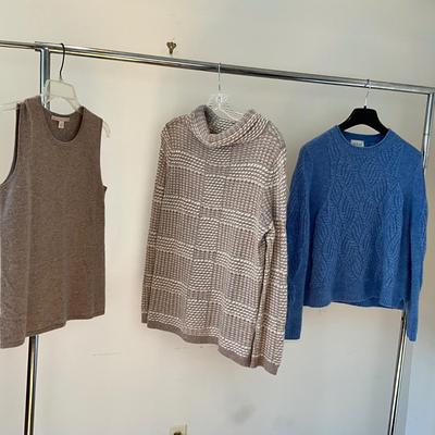1039 LOT of Ladies Cashmere Sweaters