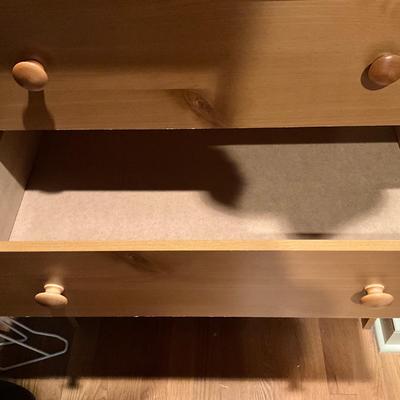 1040 Four Drawer Composite Dresser