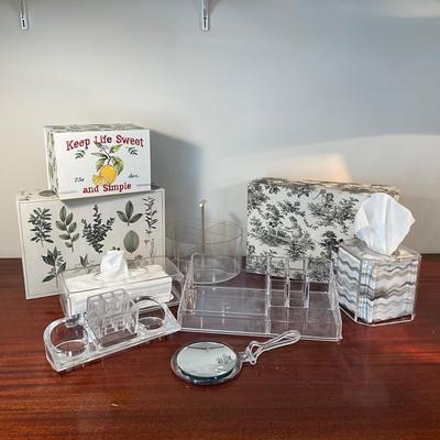 1043 LOT of Acrilic Bathroom Assessories & Decorative Boxes