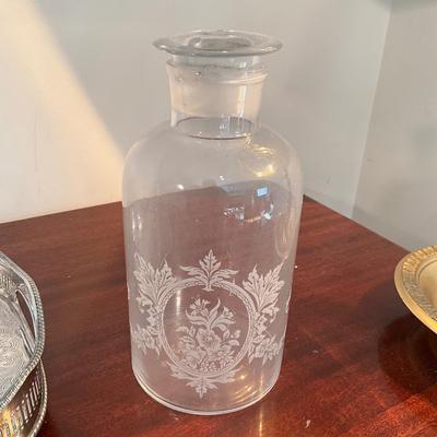 1044 Pair of Glass Etched Decorative Bottles/Silver Plated Tray & Assessors