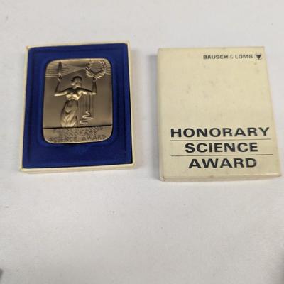 Bausch & Lomb Bronze High School Honorary Science Award