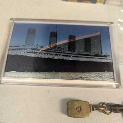 Florida 1971 Pennies w/ Thermometer - Key Chains - Arrow Head