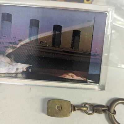 Florida 1971 Pennies w/ Thermometer - Key Chains - Arrow Head