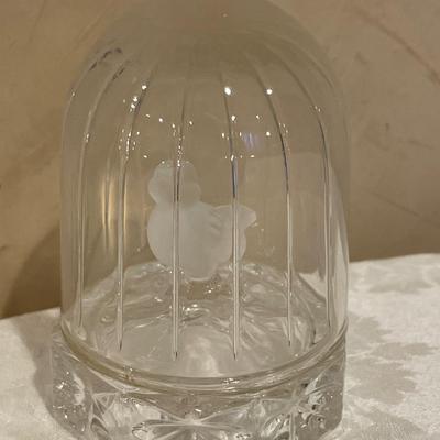 Hofbauer Byrdes Collection bird in crystal dome