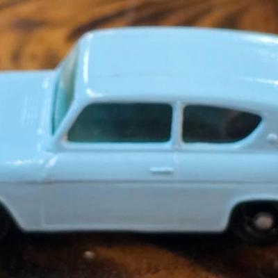 Sale Photo Thumbnail #100