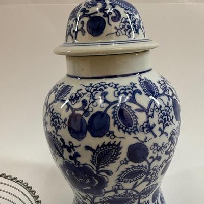 Sale Photo Thumbnail #26: In very good condition.