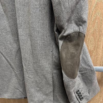 Sale Photo Thumbnail #219: Label reads: US Polo Association, in good condition. Size 50R.