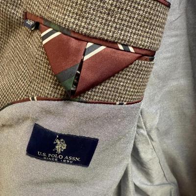 Sale Photo Thumbnail #217: Label reads: US Polo Association, in good condition. Size 50R.