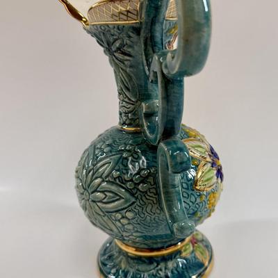 Sale Photo Thumbnail #42: In good previously owned condition.