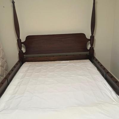 Vintage Wooden Queen Bed Frame with Turned Posts