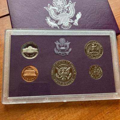 1985-S United States Proof Set - Original Government Packaging San Francisco Mint Clad Coins