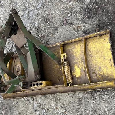 John Deere Lawn Mower Blade