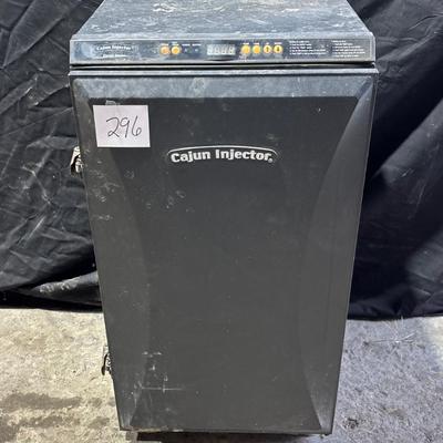 Cajun Injector Vertical Smoker