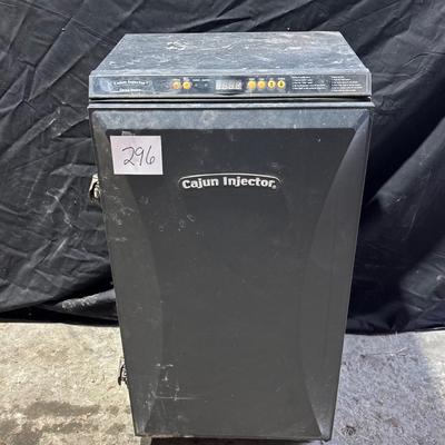 Cajun Injector Vertical Smoker