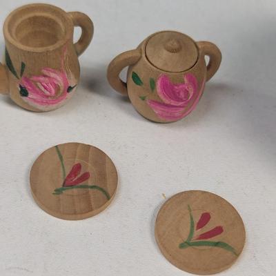 Vintage Wooden Tea set & Apple