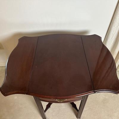 Hammary Drop-Leaf Accent Table with Drawer