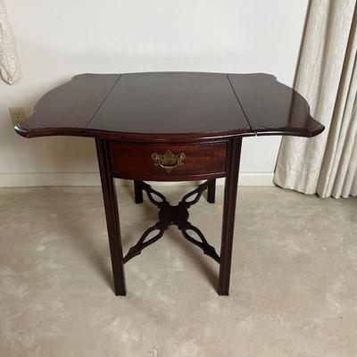 Hammary Drop-Leaf Accent Table with Drawer
