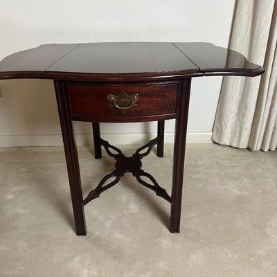 Hammary Drop-Leaf Accent Table with Drawer