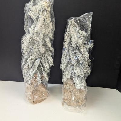 Burlap Base Table Top Pine Trees