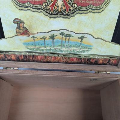 Sale Photo Thumbnail #319