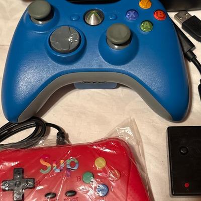 Sale Photo Thumbnail #485: See pics. Owner says it works