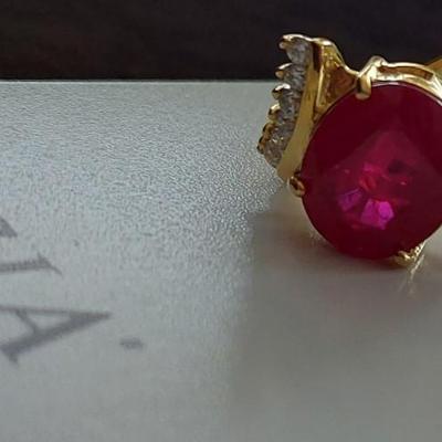 Beautiful GIA CERTIFIED LAB GROWN RUBY RING