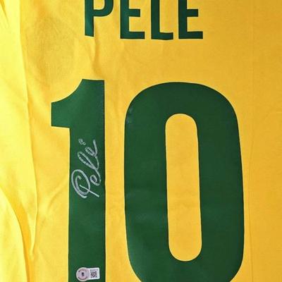 Pele Soccer Player Signed Jersey with BAS Beckett COA