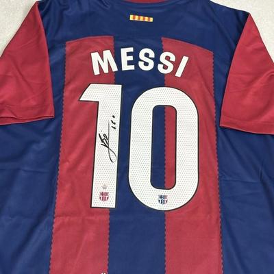 Leo Messi Signed Nike XL Jersey with COA